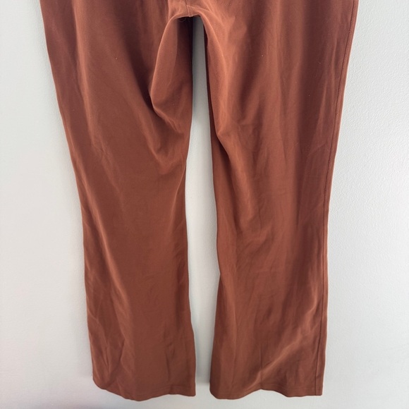 Lululemon Groove Super-High-Rise Flared Legging - Picture 11 of 16